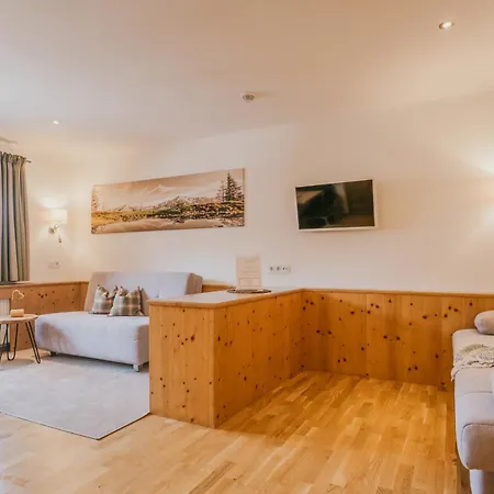 Hoferhof Familien-Abenteuer Hotel Schladming -Dachstein Schladming